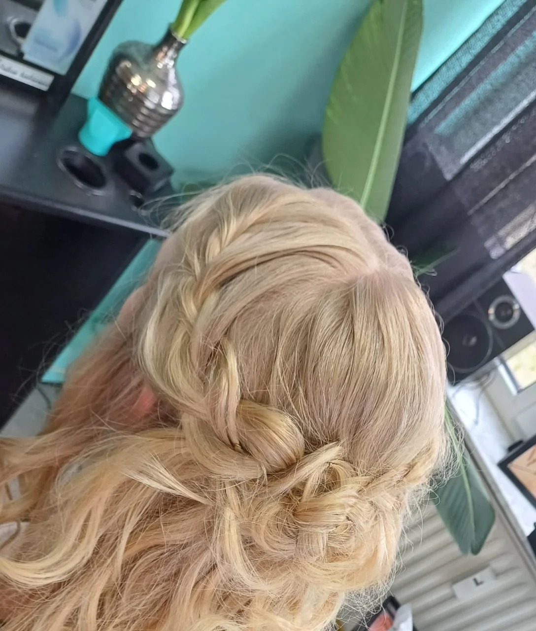 Friseursalon Lüttel by Katrin Schröder